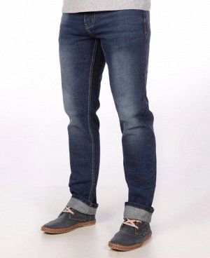 . Синий
классические пятикарманные джинсы с застежкой на молнию, изготовлены из качественной, облегченной джинсовой ткани.
Фабричное производство, правильные лекала - комфортная посадка на фигуре, хор
