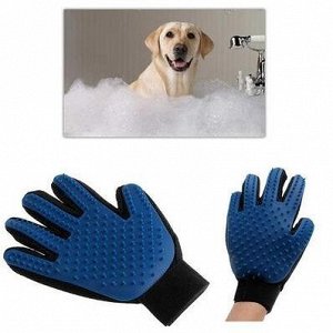 Перчатка- щетка для вычесывания собак и кошек