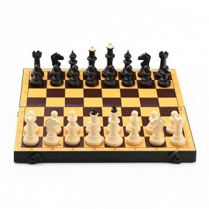 Шахматы обиходные 30 х 30 см, доска и фигуры пластик, король h-7.5 см, пешка h-4.2 см