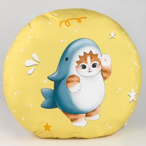 Подушка декоративная «Котик в костюме акулы»