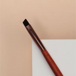 Кисть для макияжа «Brush WOOD», жёсткая, скошенная, 17 (+/- 1) см, цвет коричневый/золотистый