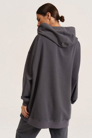 Худи РРЦ - 4326руб.! графит Размер единый: 44-48. Практичное худи onesize свободного силуэта со спущенной линией плеча. Выполнен из трикотажного полотна футер 2-х нитка. Вырез горловины овальной формы