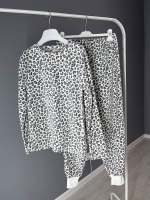 Пижама флисовая 921 леопард серый