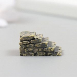Фигурка для флорариума полистоун "Каменная лестница" МИКС 2,5х1,5х1,2 см