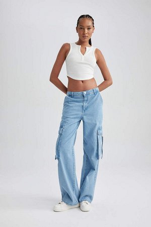 Широкие длинные джинсовые брюки с высокой талией в стиле 90-х годов