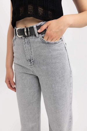 Широкие длинные джинсовые брюки с высокой талией в стиле 90-х годов