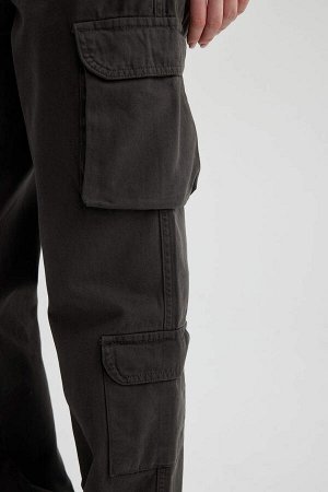 Классные брюки карго из габардина прямого кроя