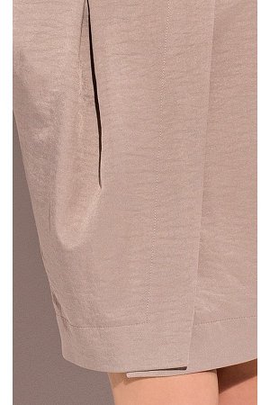 1кк Юбка ZAPS SELECT Sel115014 Цвет 022   Элегантная фантазийная юбка с карманами и двухцветным ремнём.
Модель на фото носит размер М (38), её рост 176 см.
Состав: 100% полиэстер.