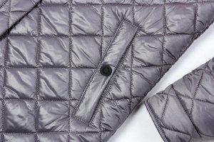 Куртка Короткие версии стеганых вещей не только легки и удобны, но и станут идеальной вещью для создания модного образа в теплое межсезонье. Куртка-рубашка – одна из тенденций, которая появилась доста