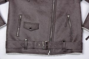 Дубленка Дубленка-авиатор превосходное решение для стильного осенне-весеннего гардероба. Короткая дублёнка, выполненная в классическом авиаторском стиле, сочетает в себе комфорт, моду и функциональнос