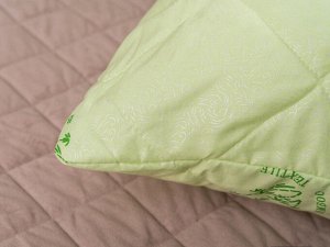 Подушка "Бамбук" тик 48*68 (550г)на молнии лебпух+бамбук,стег,лента,сумка(Н)