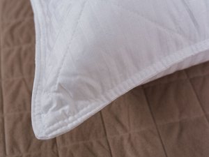 Подушка "Бамбук" страйп-сатин(бел) 48*68 (550г)на молнии лебпух+бамбук,стег,лента,сумка(Н)