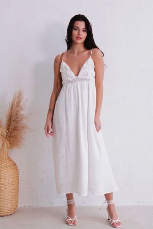 Открытое платье из хлопка белое