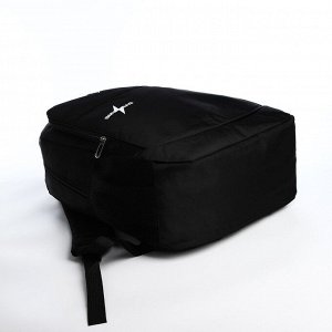 Рюкзак молодёжный из текстиля на молнии, 4 кармана, цвет чёрный/белый