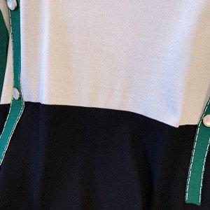 Женское трикотажное платье с короткими рукавами, декорировано пуговицами, черный/темно-зеленый/белый