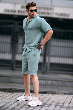 Базовый комплект мужских шорт мятно-зеленого цвета 5940