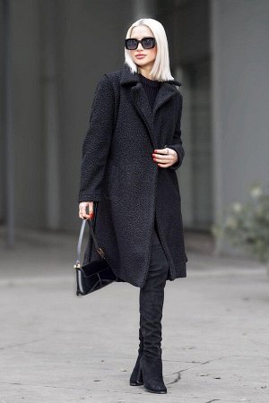 Черное женское пальто-букле на подкладке
