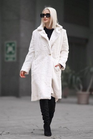 Белое мягкое фактурное плюшевое пальто MG1971