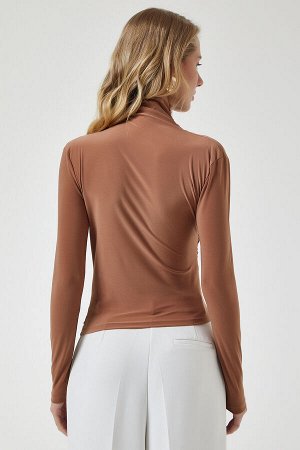 Женская блузка цвета песочного цвета с высоким воротником и оборками FF00135