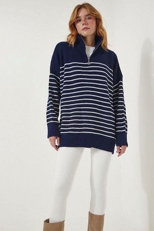 Женский свитер оверсайз темно-синего цвета с высоким воротником на молнии и в полоску YY00077