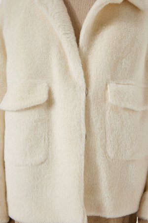 Женская кремовая куртка с бородой премиум-класса и карманами FN03171