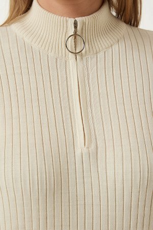 Женское кремовое длинное трикотажное платье в рубчик с воротником-молнией DD01295