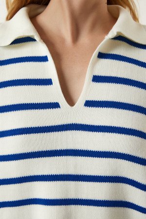 Женский укороченный трикотажный свитер синего цвета с воротником-поло US00293