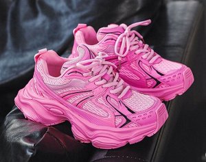 Женские розовые кроссовки