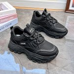 Женские кроссовки, цвет черный