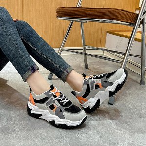 Женские кроссовки на шнурках, с контрастными вставками