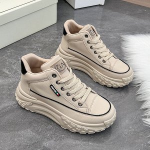 Женские ботинки на шнурках