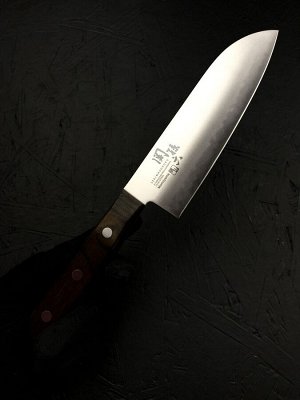 Японский нож KAI Santoku  AE5147
