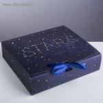 Коробка подарочная «Stars», 31 х 24.5 х 8 см