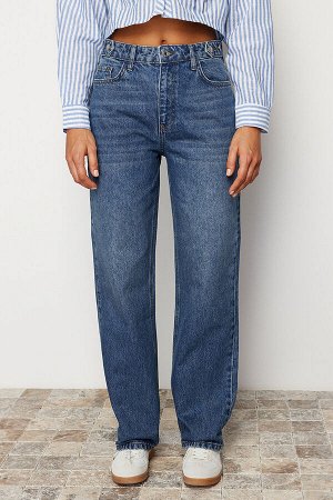 Широкие джинсы с высокой талией и синей деталью на талии