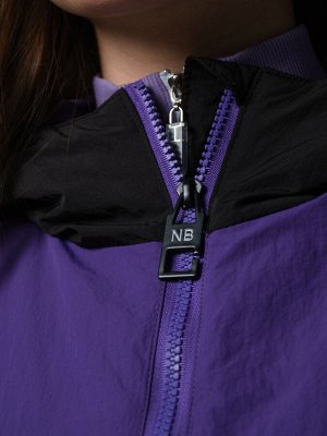 Куртка Цвет: фиолетовый
Вид застежки: Молния
Длина рукава: Длинные
Материал подкладки: подкладочная ткань
Покрой: Свободный
Сезон: демисезон
Состав: верх-100% нейлон; утепл-100% п/э; подкл-100% п/э
Ут