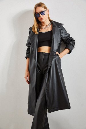 Женское кожаное пальто с поясом