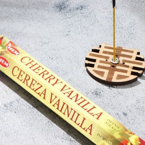 Благовония "HEM Cherry Vanilla" (Ванильная вишня), шестигранник, 20 палочек