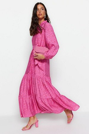 Розовое плетеное платье на подкладке с цветочным узором, юбка с поясом и маховиком