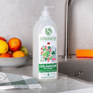 Биоразлагаемый гель-бальзам для мытья посуды и детских игрушек SYNERGETIC "Розмарин и листья смородины", 1 л