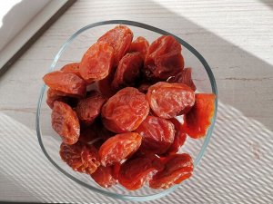 Урюк крупный с косточкой Медовый Экстра 500г.