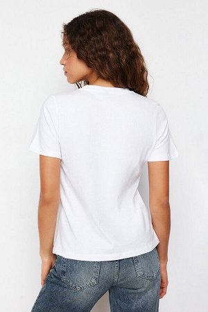 Белая трикотажная футболка с обычным узором из 100 % хлопка с вышивкой слогана