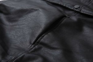 Куртка из иск. кожи с подкладом на кнопках, черный