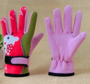 Перчатки Перчатки. Материал: флис. Очень теплые, удобные. Размер (длина см): XS(19), S(21)