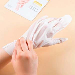 Смягчающая маска-перчатки для рук Jigott Vita Solution 12 Brightening Hand Care Pack, 14мл