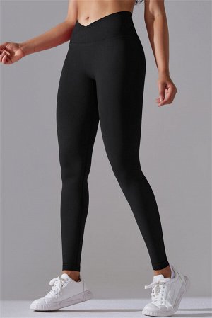 VitoRicci Black Solid Color Seamless V-Waistband Sports Leggings