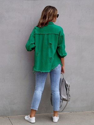 Женская джинсовая куртка с длинными рукавами, карманами и потёртостями, на пуговицах, цвет зелёный