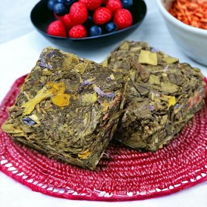 Чай зеленый ароматизированный фасованный. Северный лес (зеленый), кубик 5-7 гр., 1 шт.