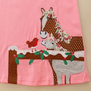 Детское розовое платье с длинным рукавом