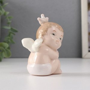Сувенир керамика "Малыш-ангел сидит в короне" 5х7х9,5 см