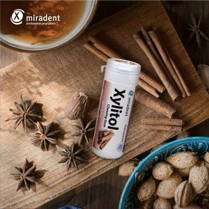 Жевательная резинка Miradent Xylitol со вкусом (30 шт), 30 г